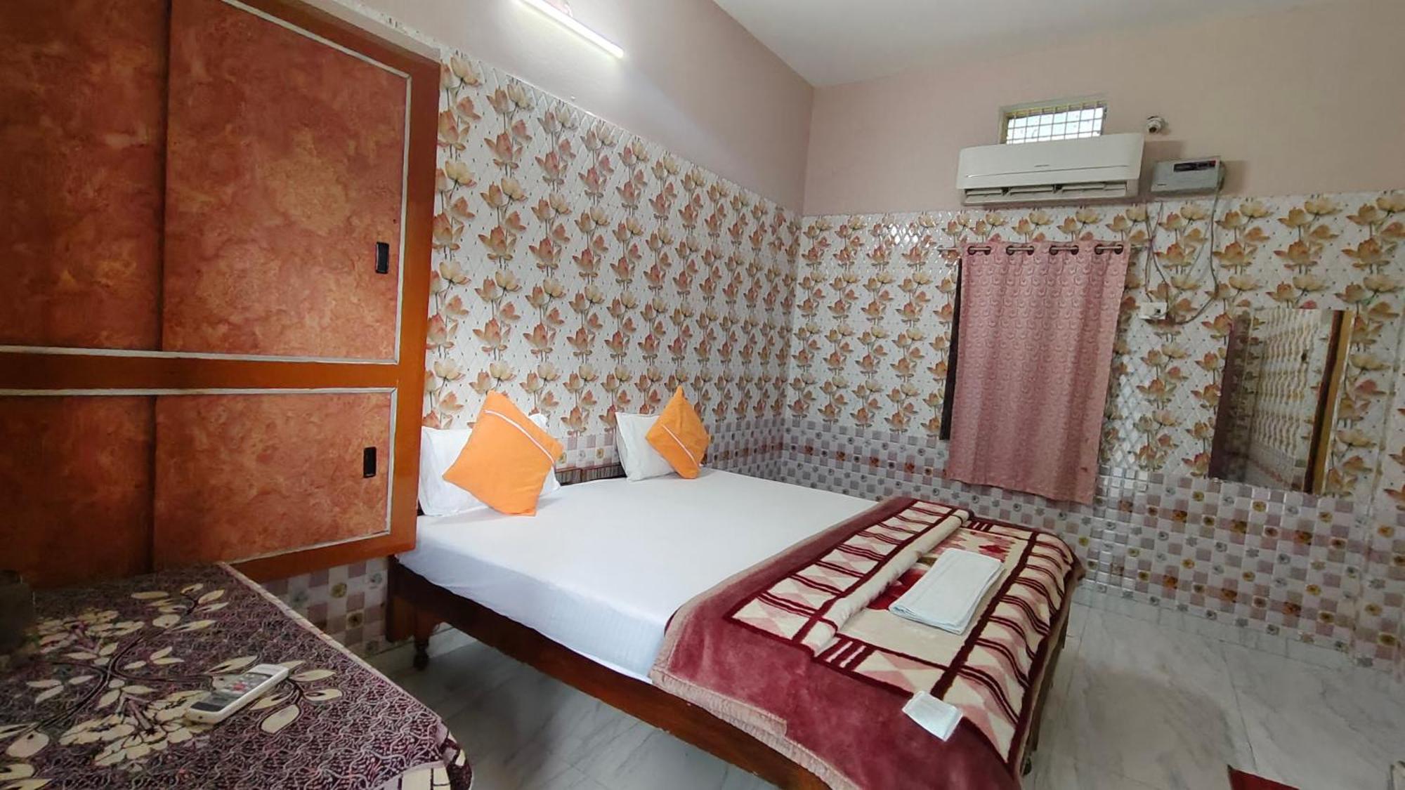 Sri Yoga Mandir Hotel Varanasi Eksteriør billede