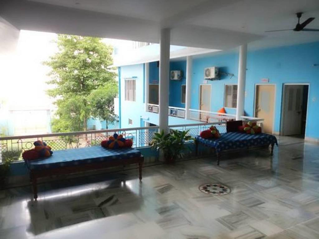 Sri Yoga Mandir Hotel Varanasi Eksteriør billede