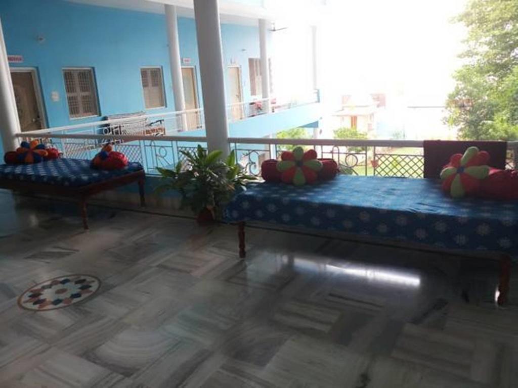 Sri Yoga Mandir Hotel Varanasi Eksteriør billede