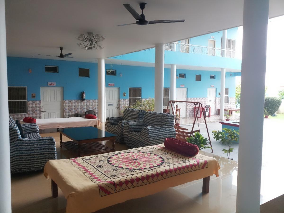 Sri Yoga Mandir Hotel Varanasi Eksteriør billede